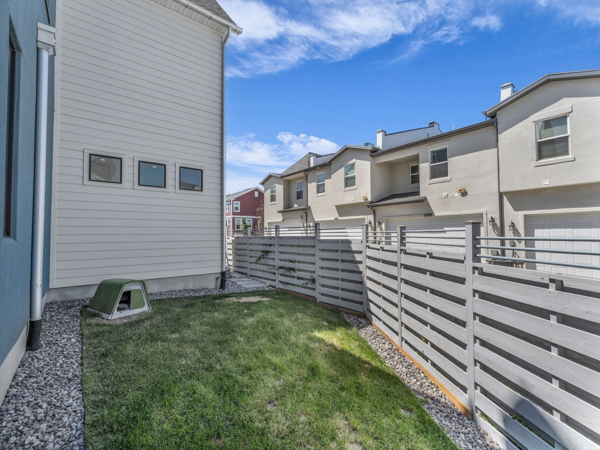 DAYBREAK - Residential