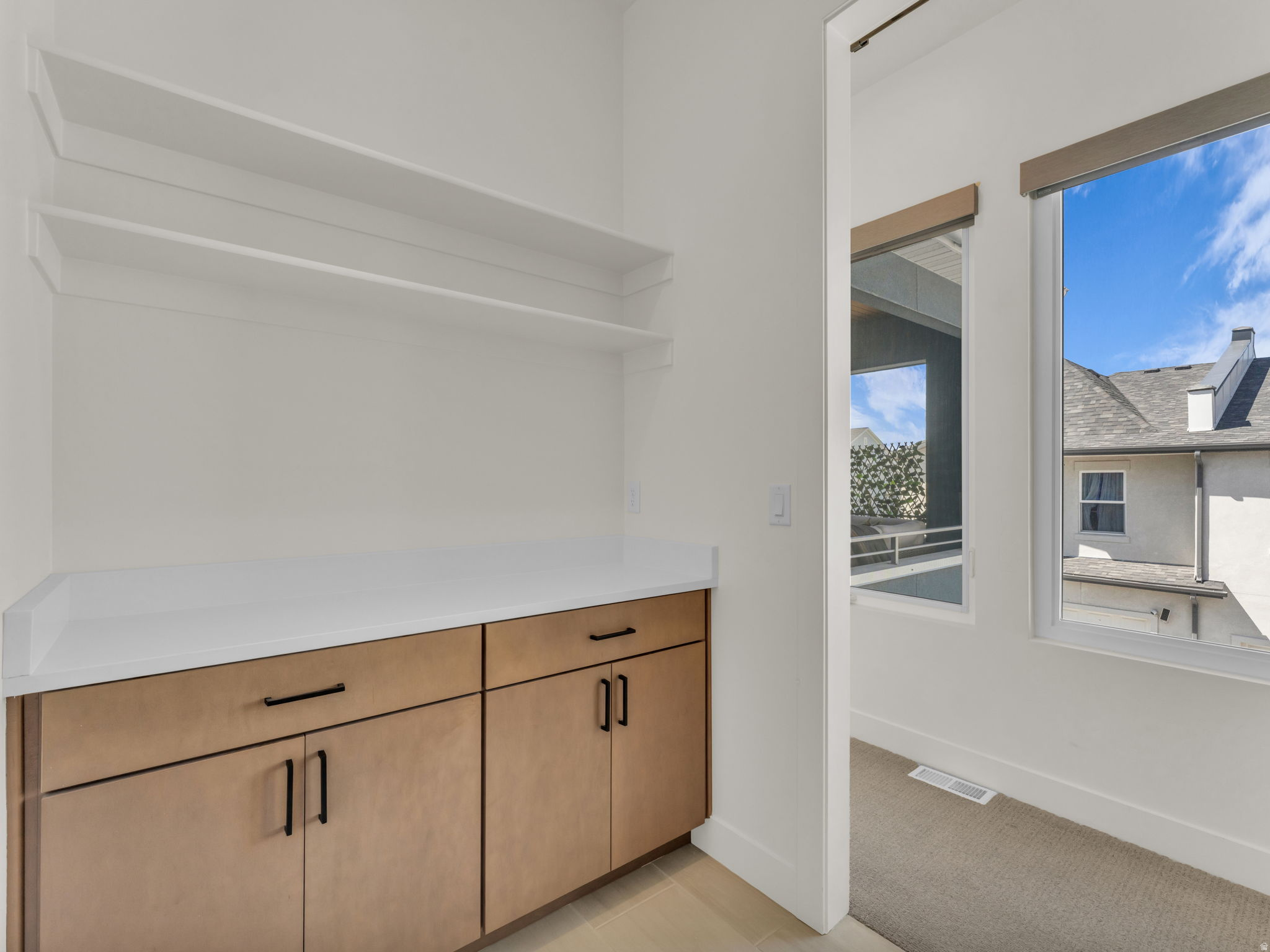 DAYBREAK - Residential