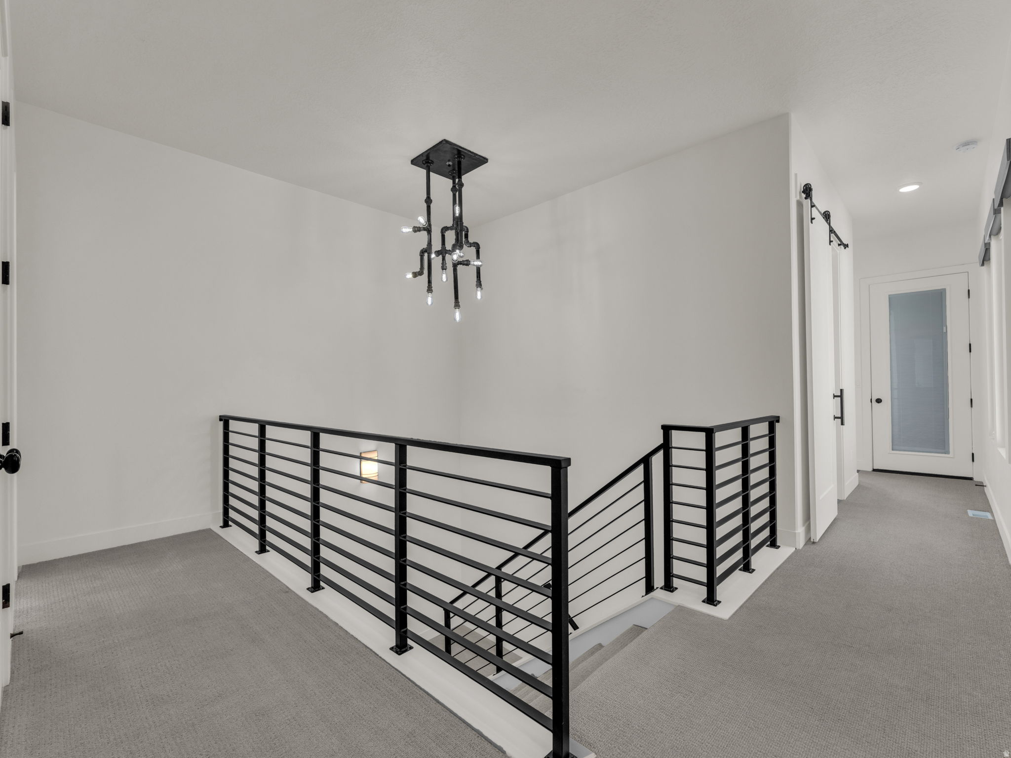 DAYBREAK - Residential