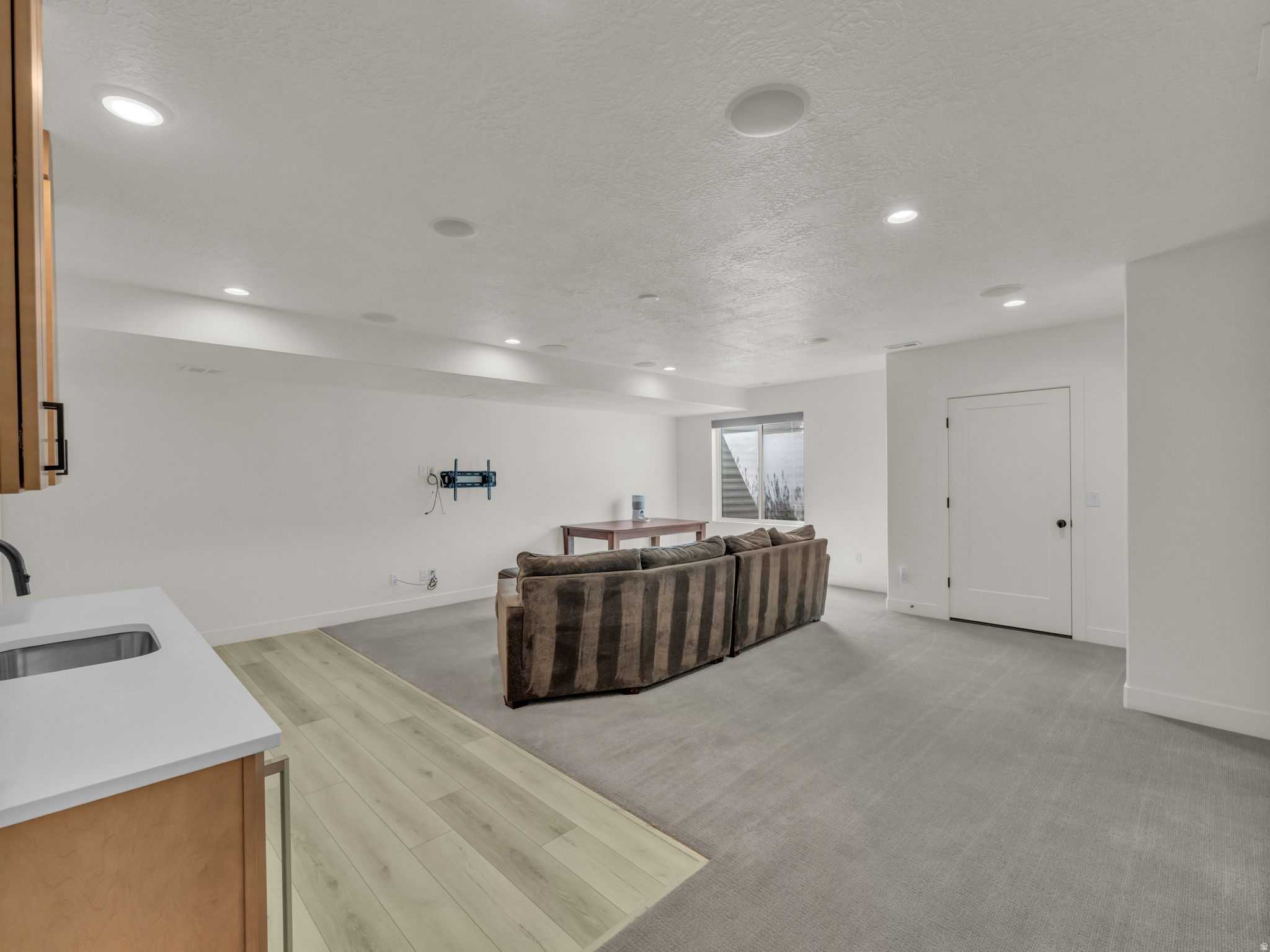 DAYBREAK - Residential