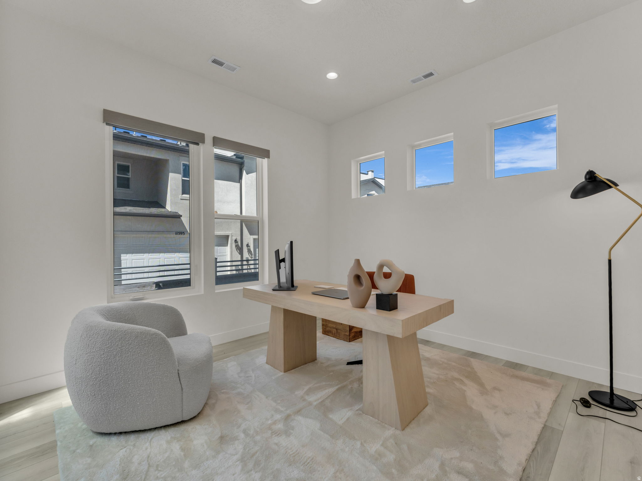 DAYBREAK - Residential