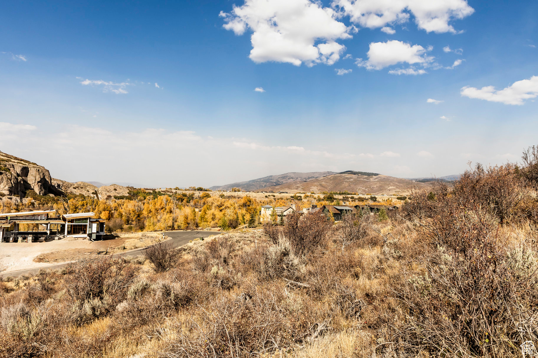 VICTORY RANCH - Land