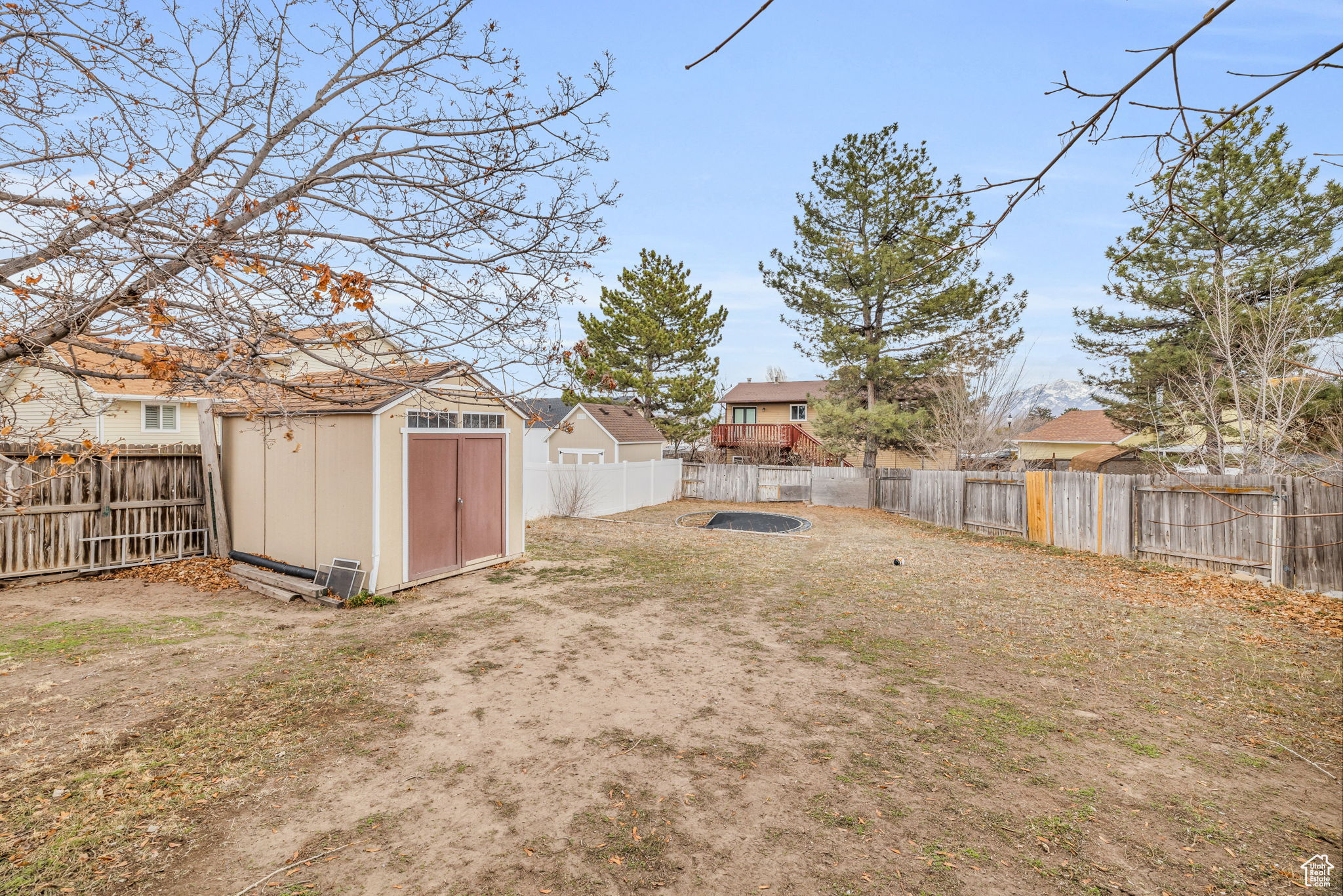 OQUIRRH SHADOWS - Residential