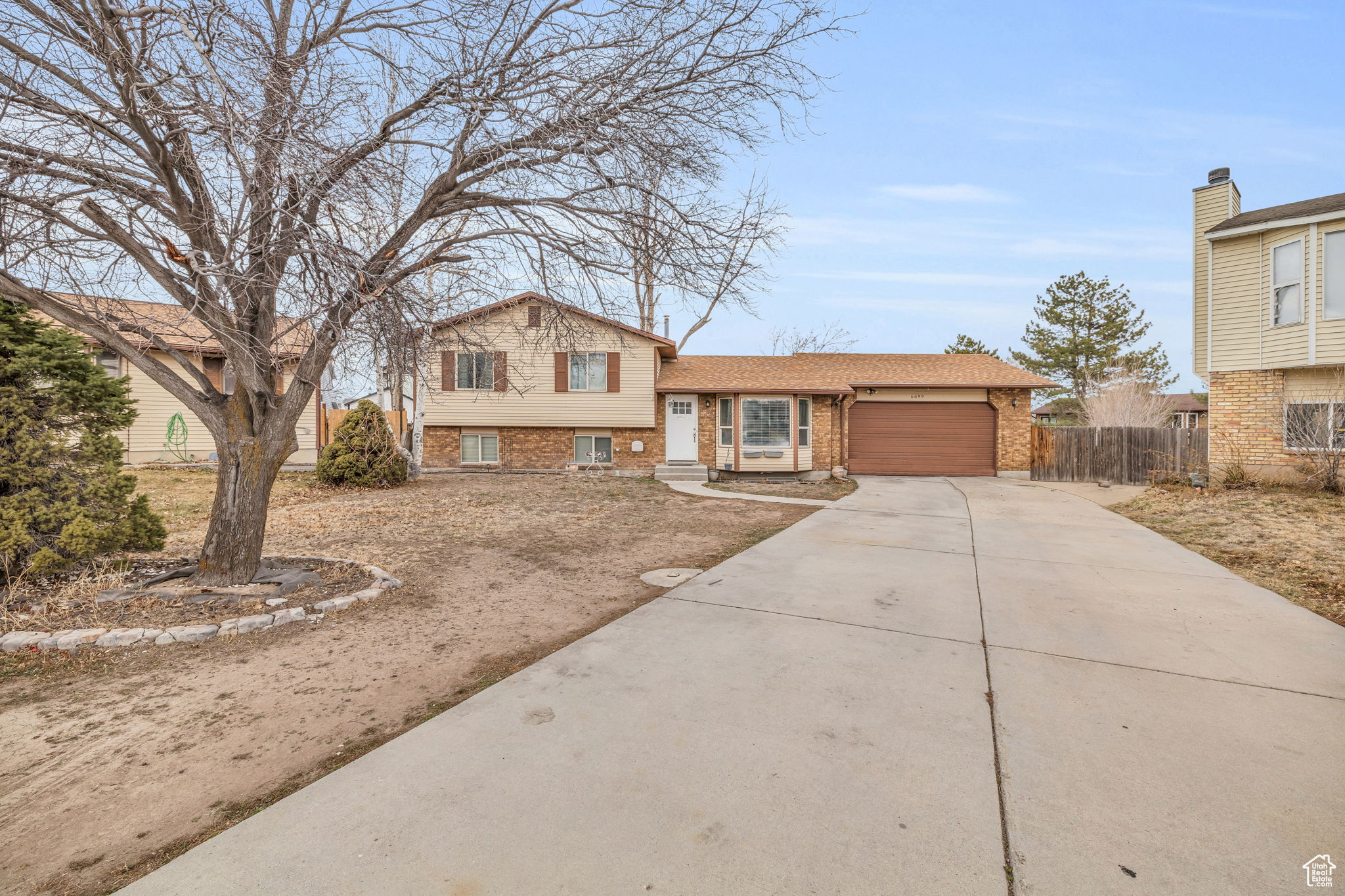 OQUIRRH SHADOWS - Residential