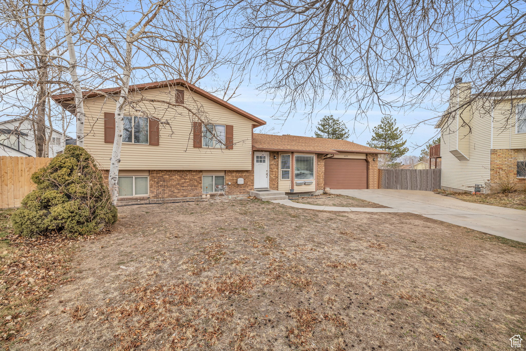 OQUIRRH SHADOWS - Residential