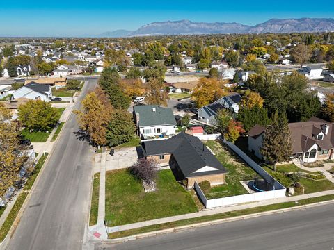 Tiny photo for 1716 N 1300 W, Clinton, UT 84015 (MLS # 2119896)