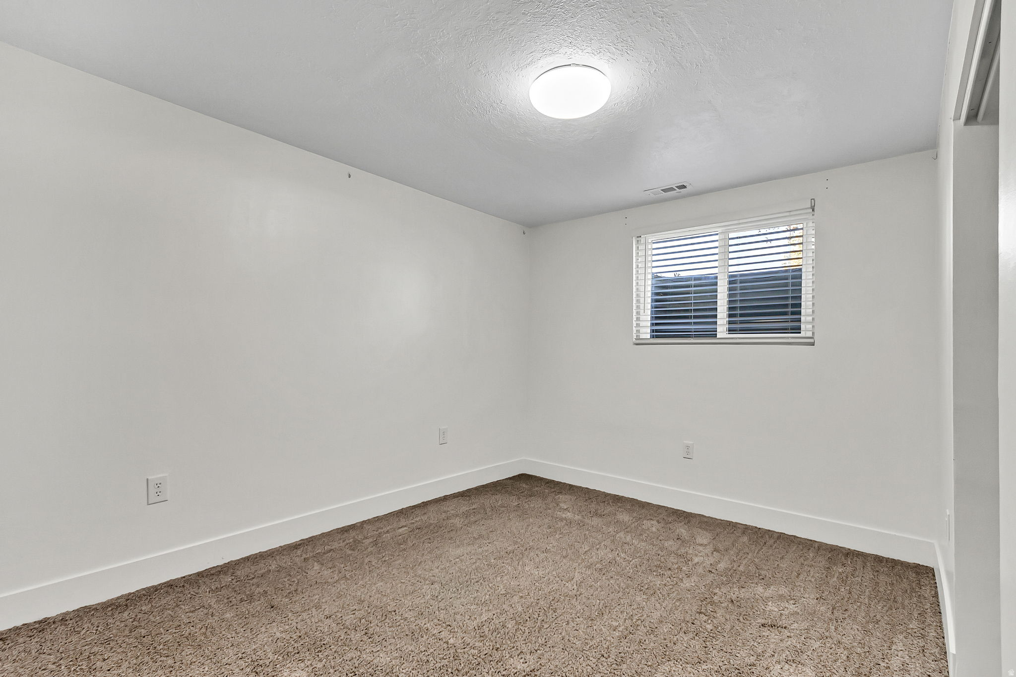 MUIR MEADOWS - Residential