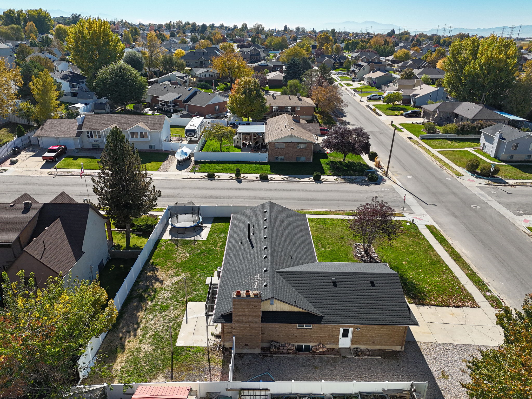 MUIR MEADOWS - Residential