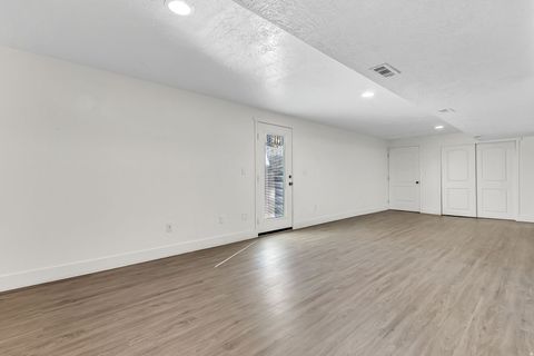 Tiny photo for 1716 N 1300 W, Clinton, UT 84015 (MLS # 2119896)