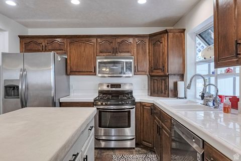Tiny photo for 9464 S MECKAILEE CV, Sandy, UT 84094 (MLS # 2118877)