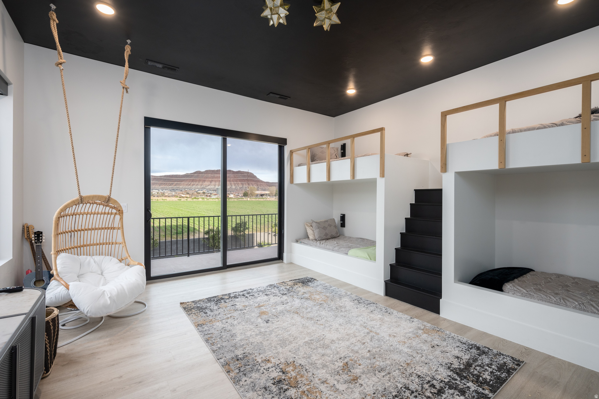 STAMSUND ESTATES - Residential