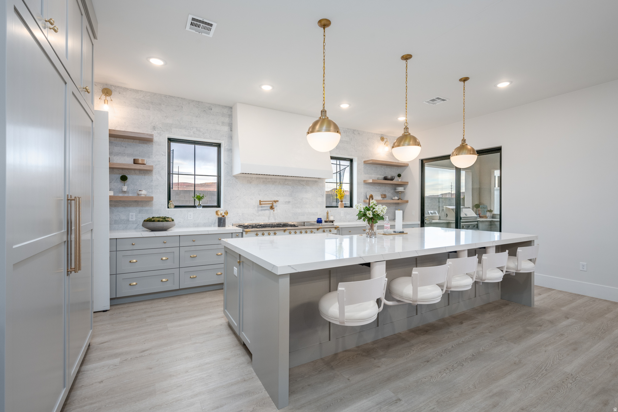 STAMSUND ESTATES - Residential