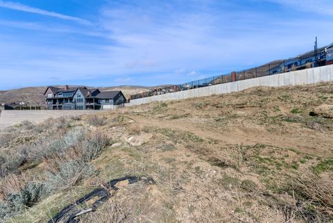 Tiny photo for 198 N 1500 DR E #118, Bountiful, UT 84010 (MLS # 2145042)