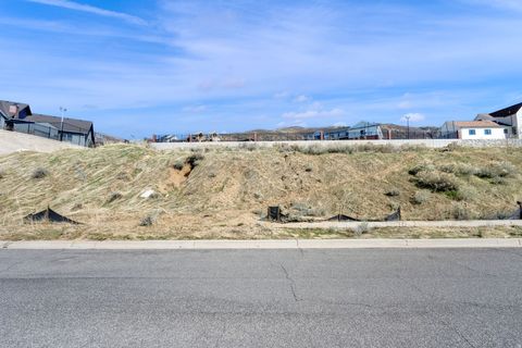 Tiny photo for 198 N 1500 DR E #118, Bountiful, UT 84010 (MLS # 2145042)