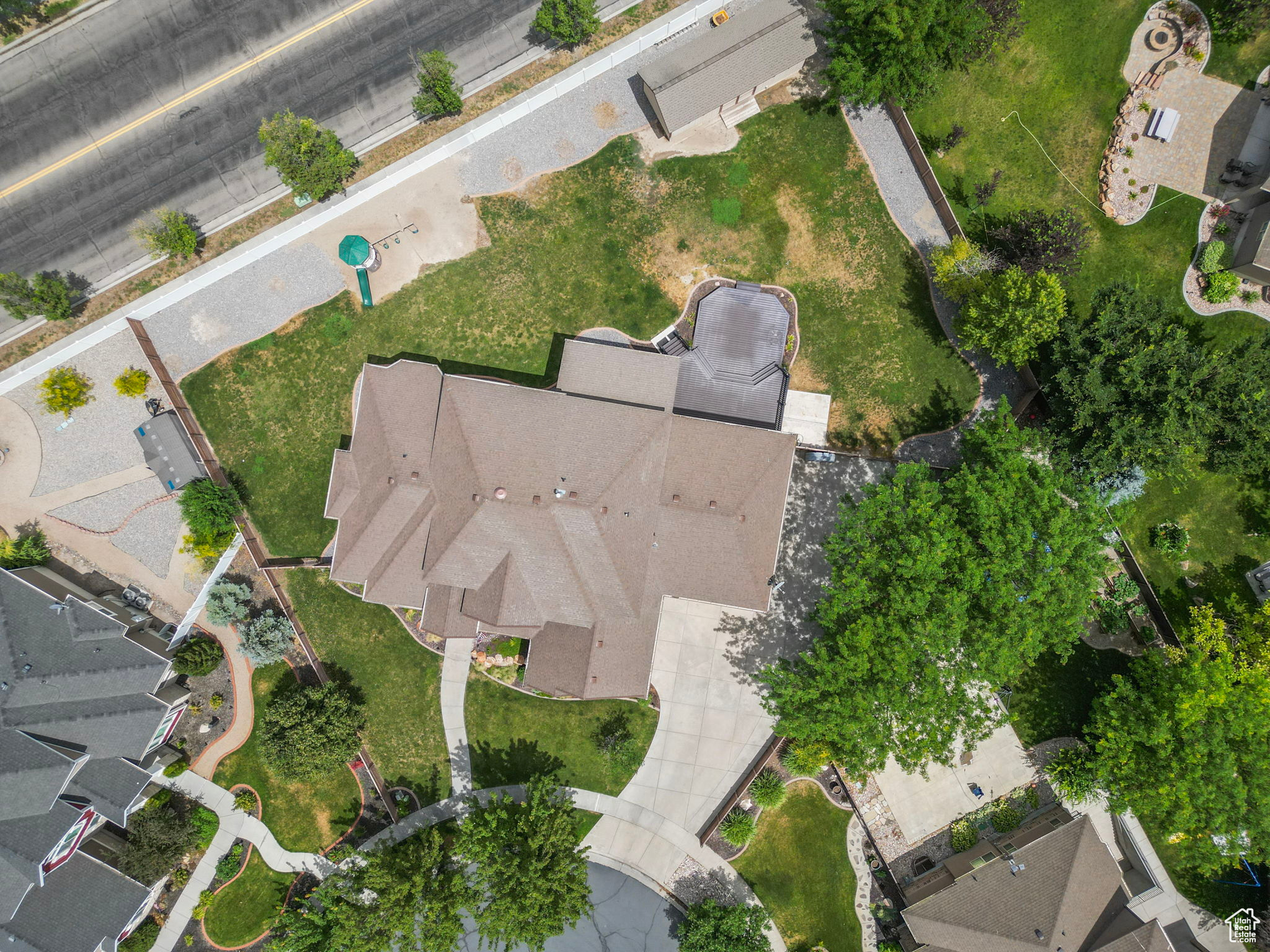 SHADY BROOK LANE - Residential