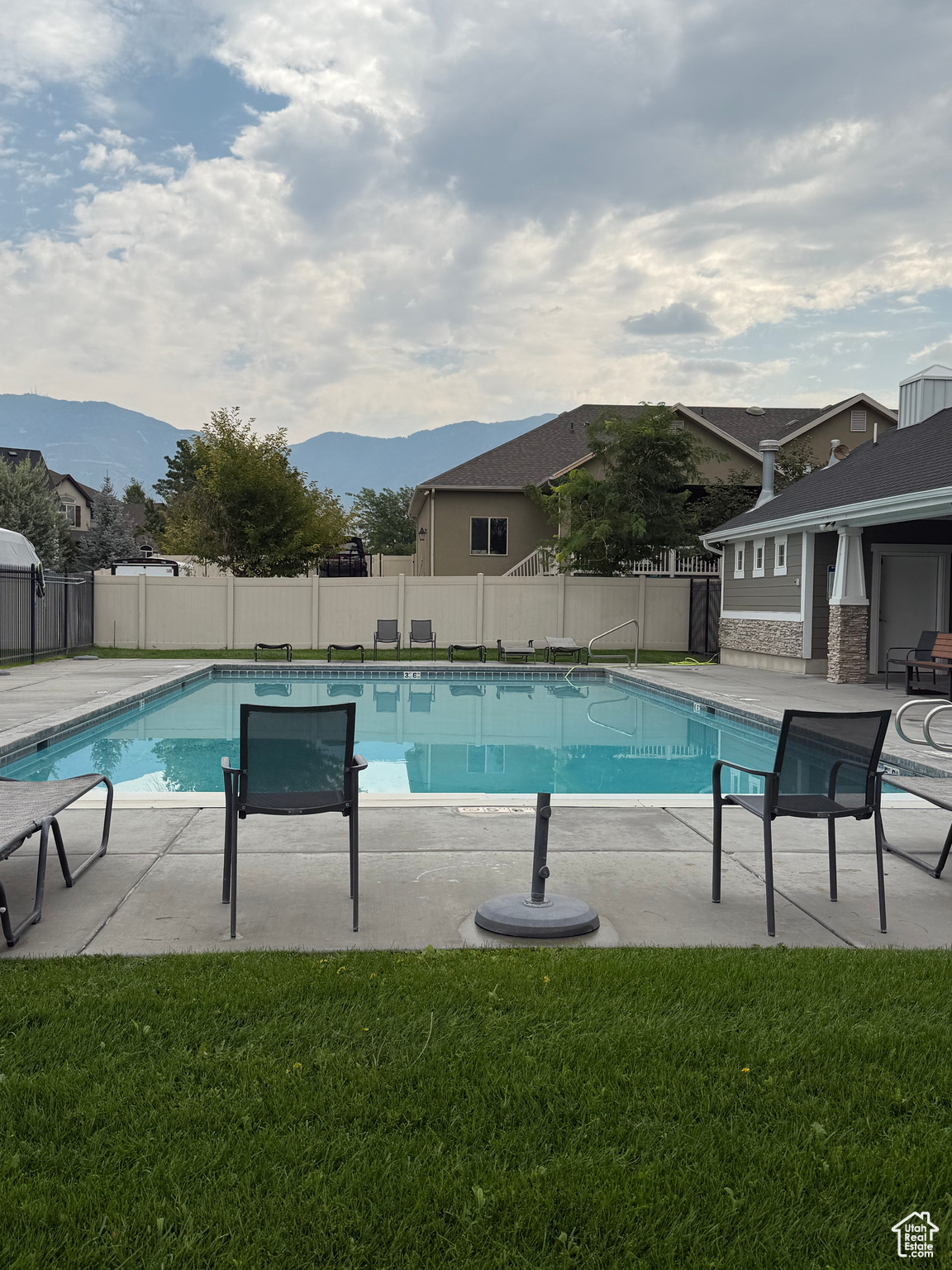 SHADY BROOK LANE - Residential