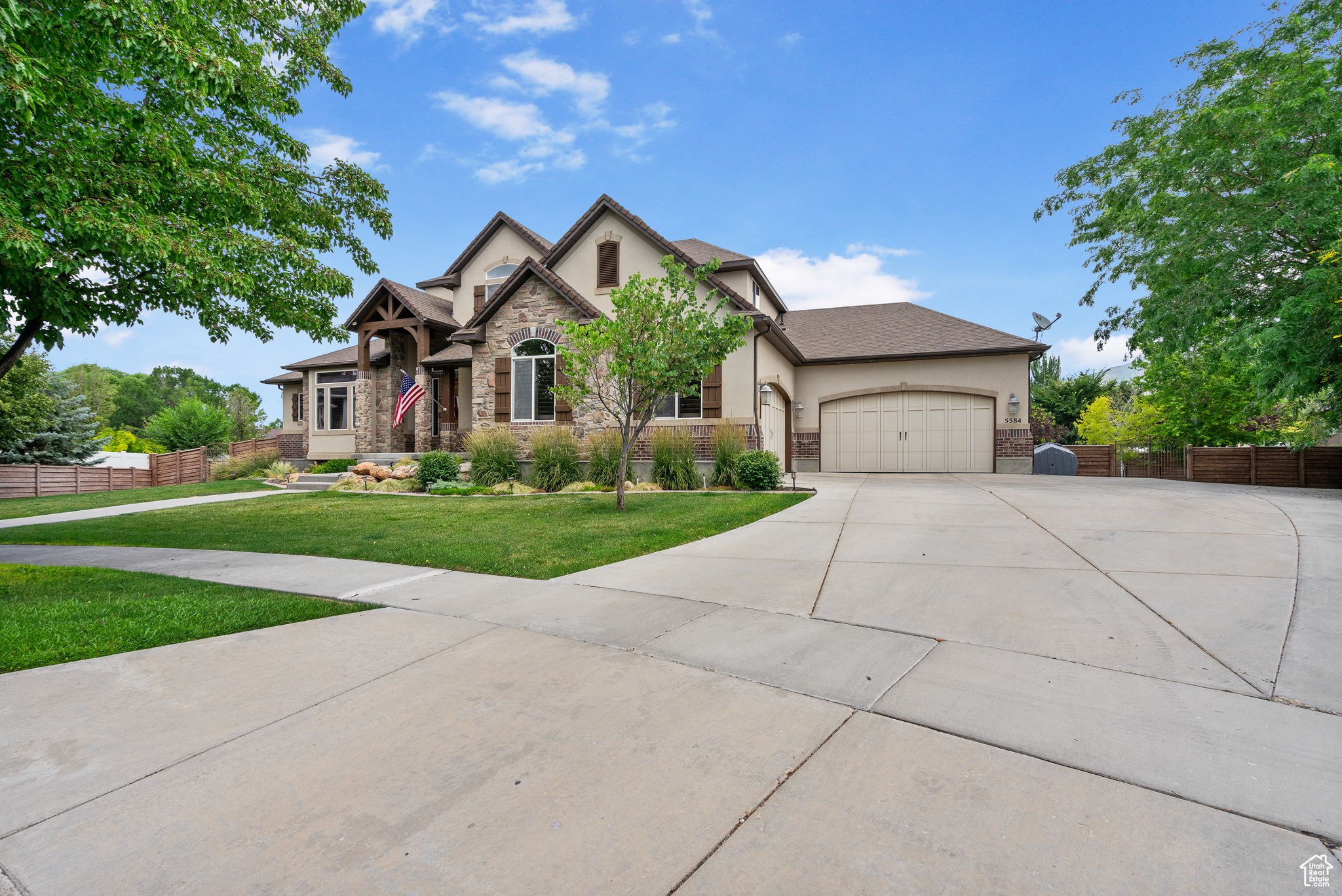 SHADY BROOK LANE - Residential
