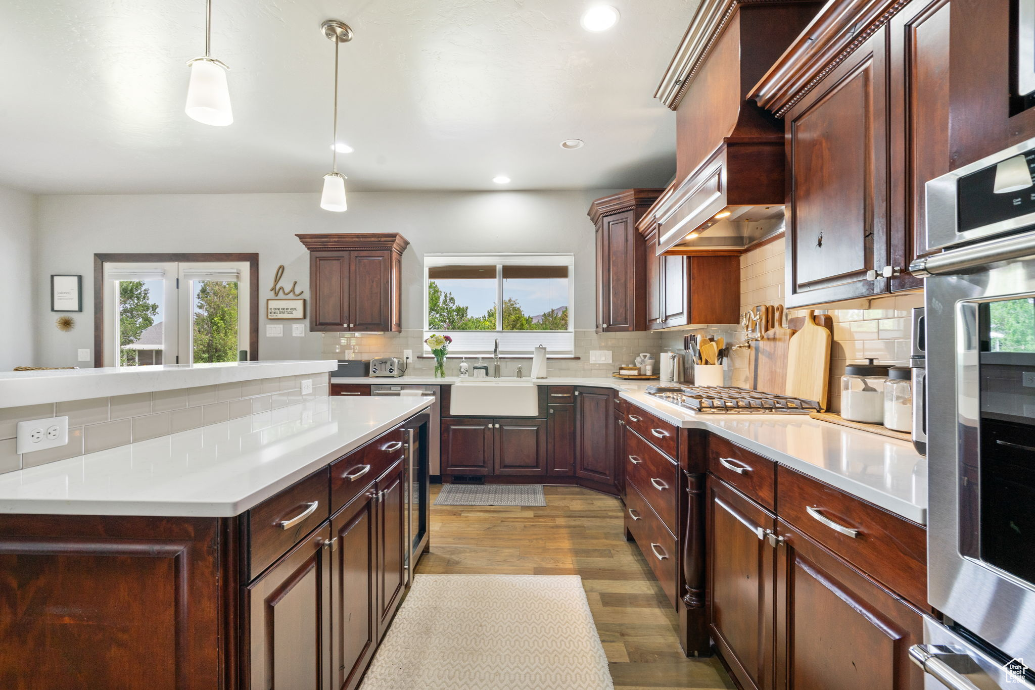 SHADY BROOK LANE - Residential