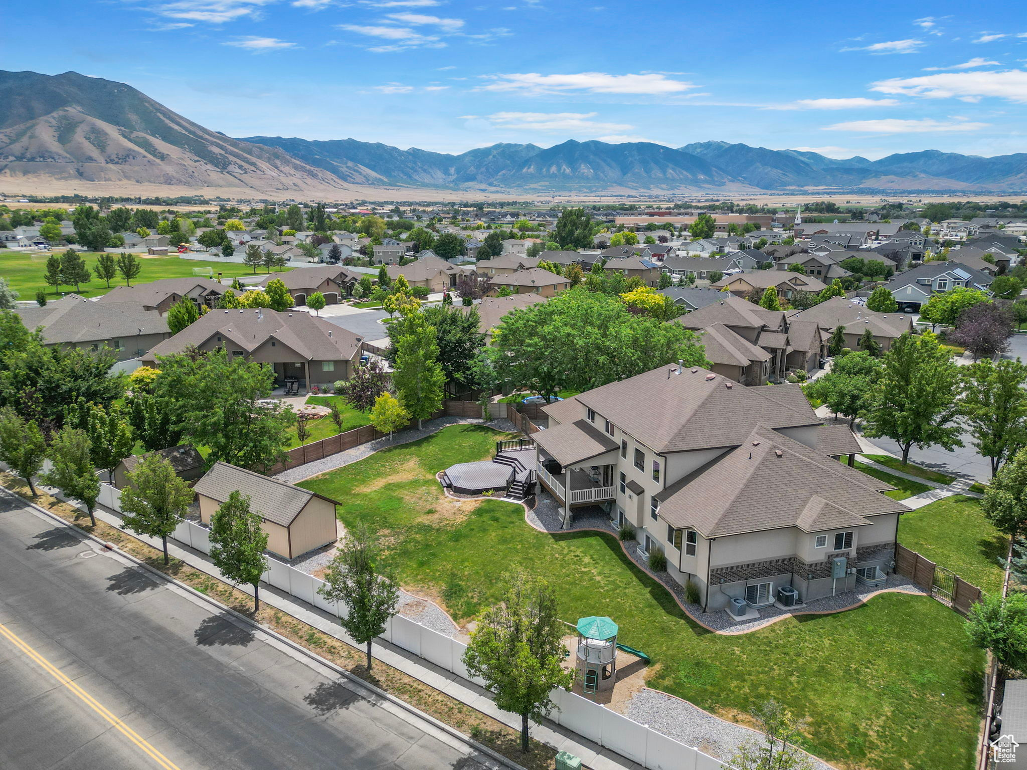SHADY BROOK LANE - Residential