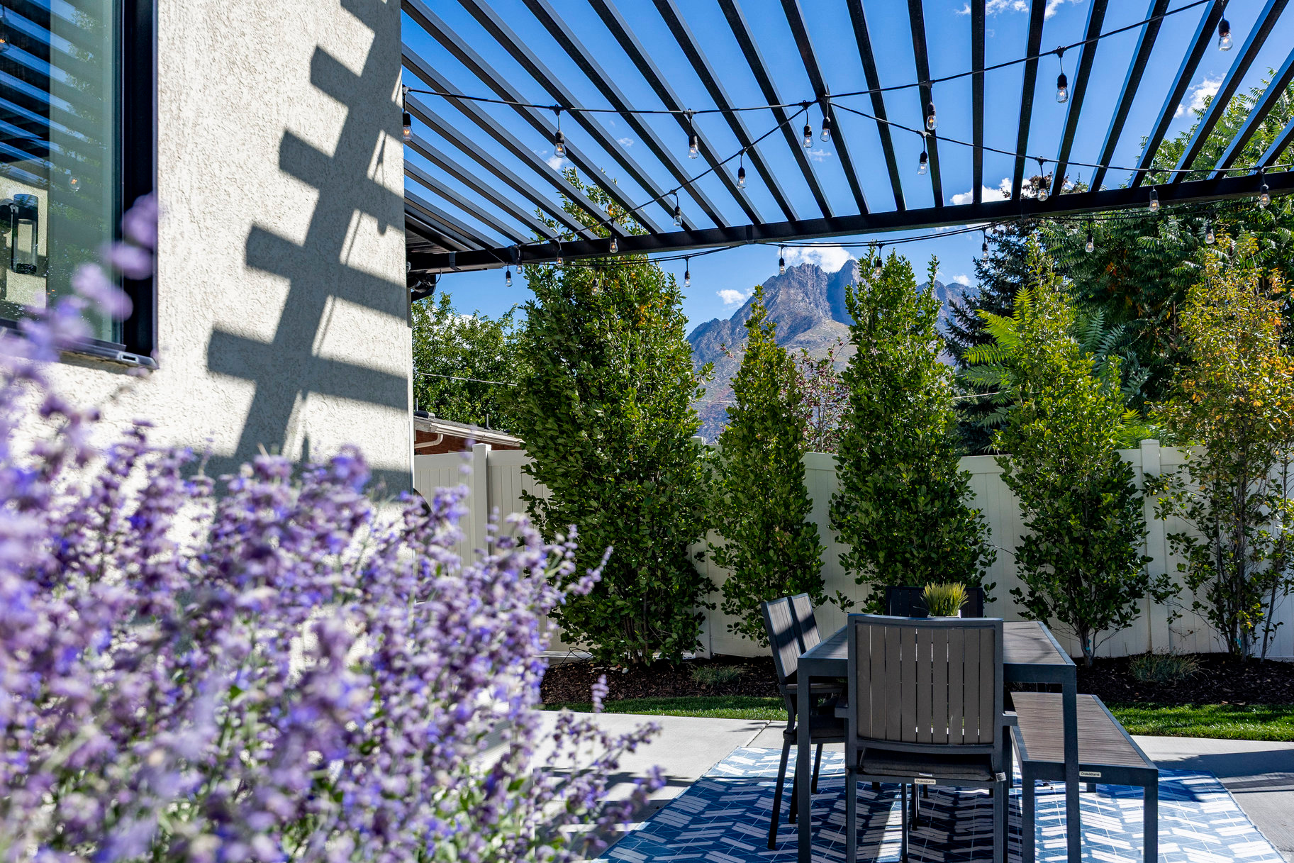 LAKEWOOD - Residential