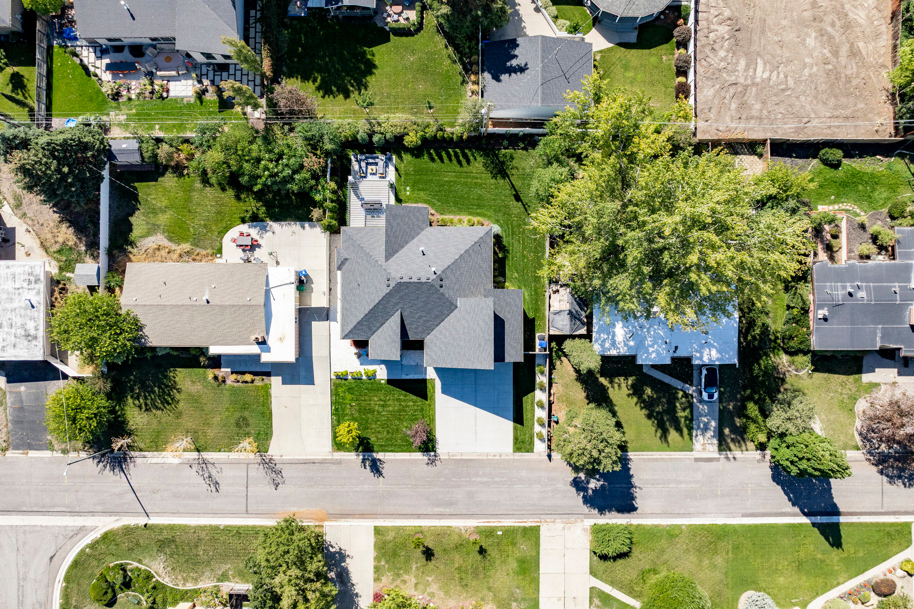 LAKEWOOD - Residential