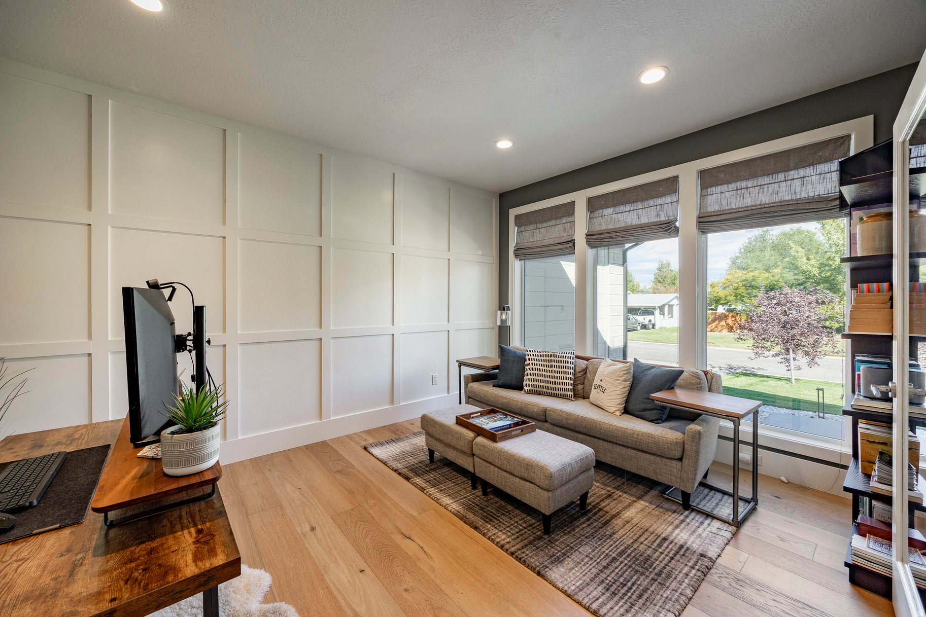 LAKEWOOD - Residential