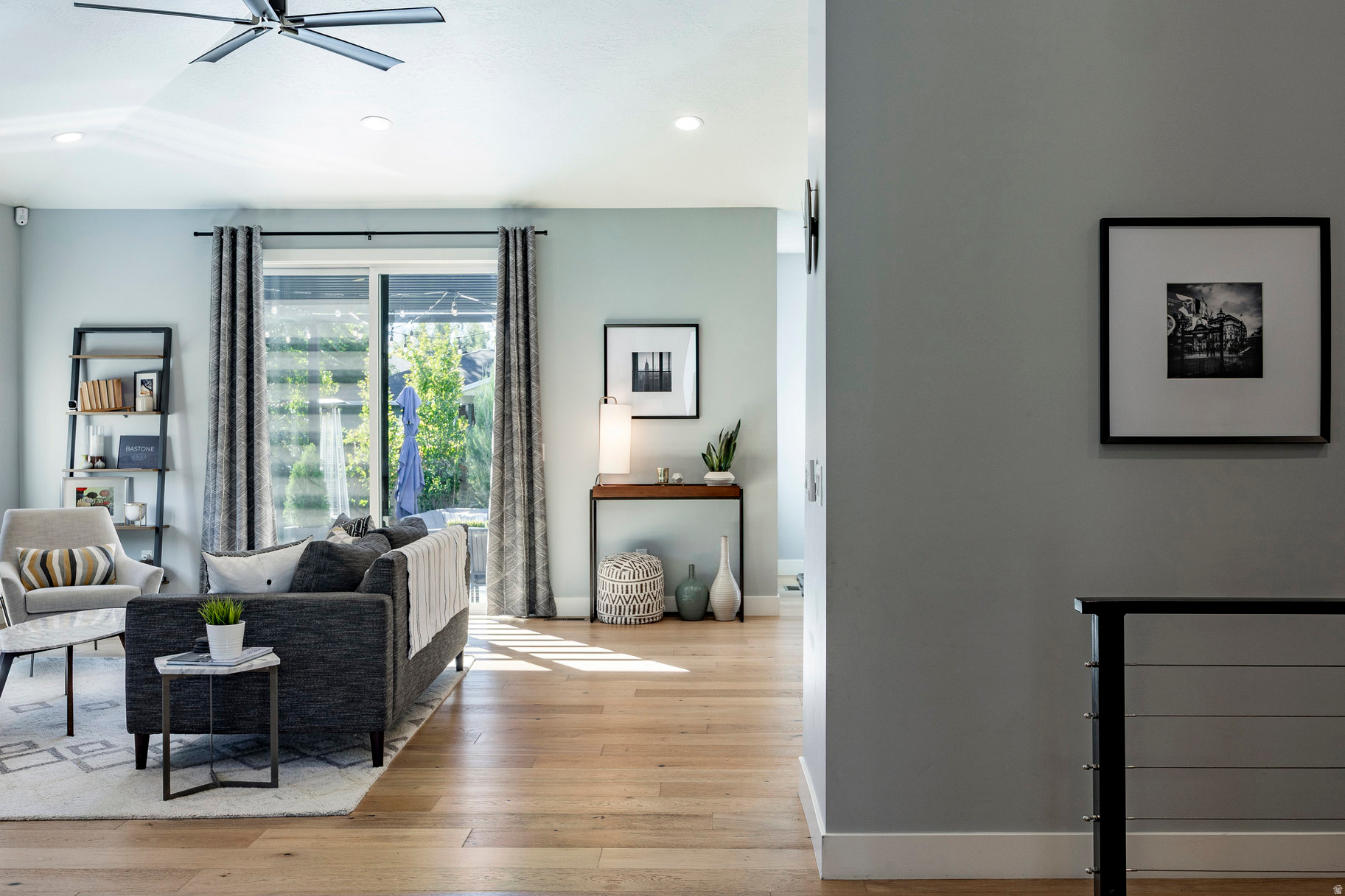 LAKEWOOD - Residential