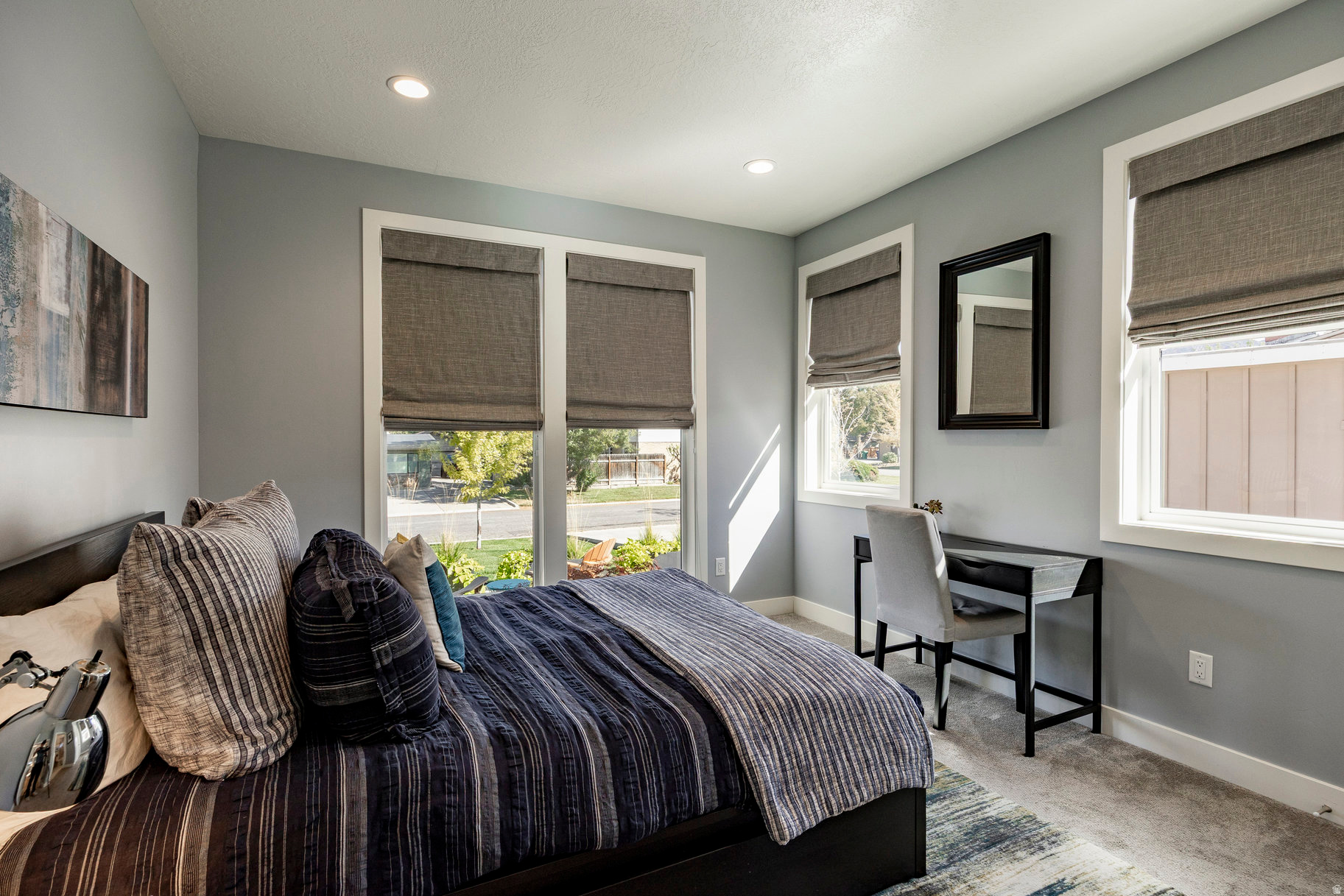 LAKEWOOD - Residential