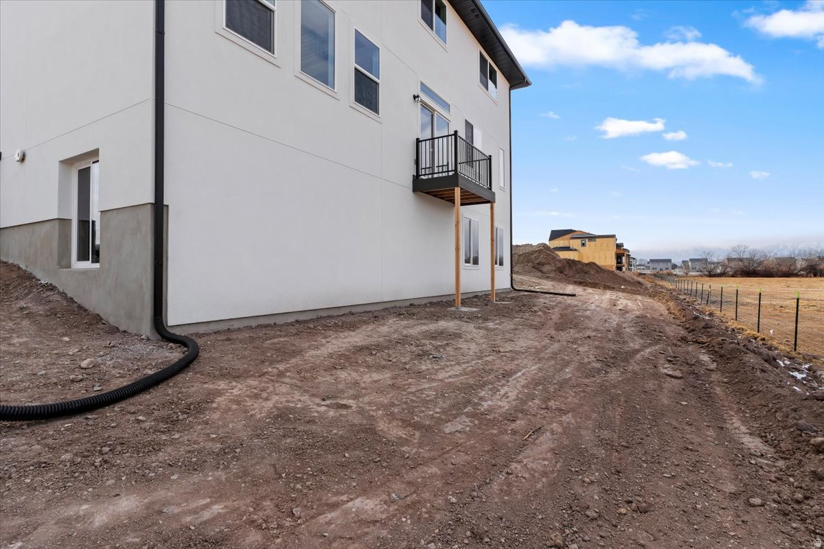 NORTHLAKE MEADOWS - Residential