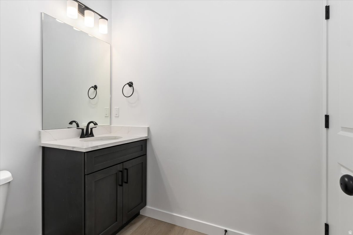 NORTHLAKE MEADOWS - Residential