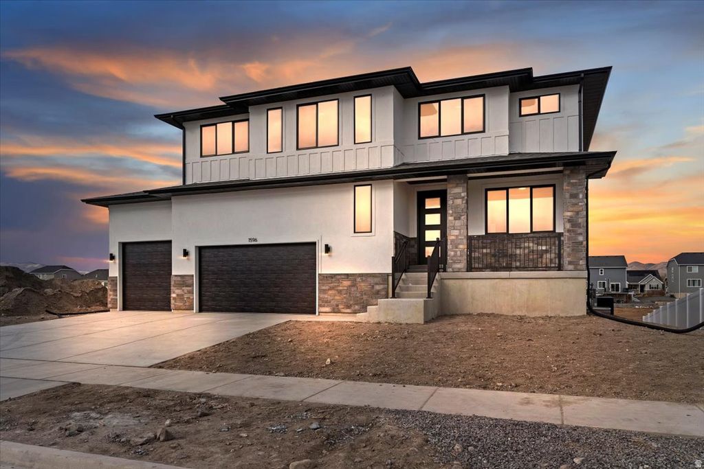 Photo of 1596 E LIVI LN W #4, Saratoga Springs, UT 84043 (MLS # 2133908)