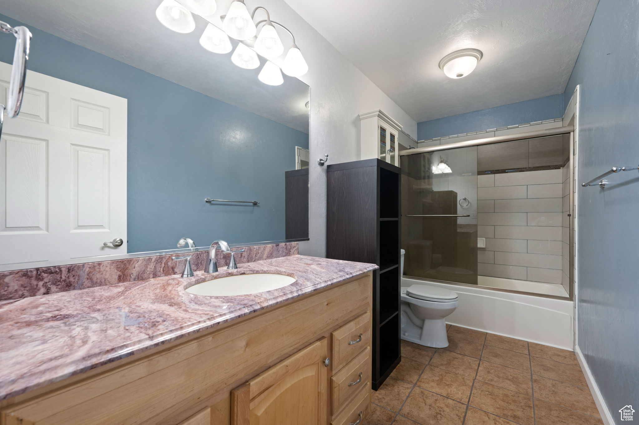 NORTH RIDGE AT CROSS HOLLOW - Residential