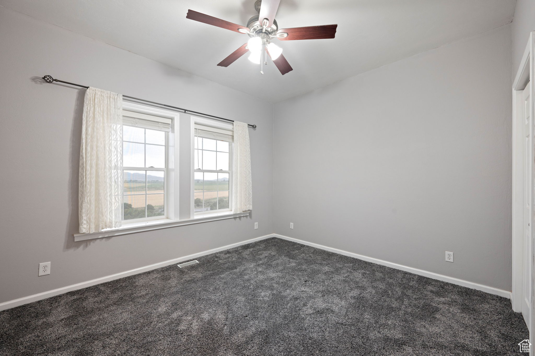 NORTH RIDGE AT CROSS HOLLOW - Residential