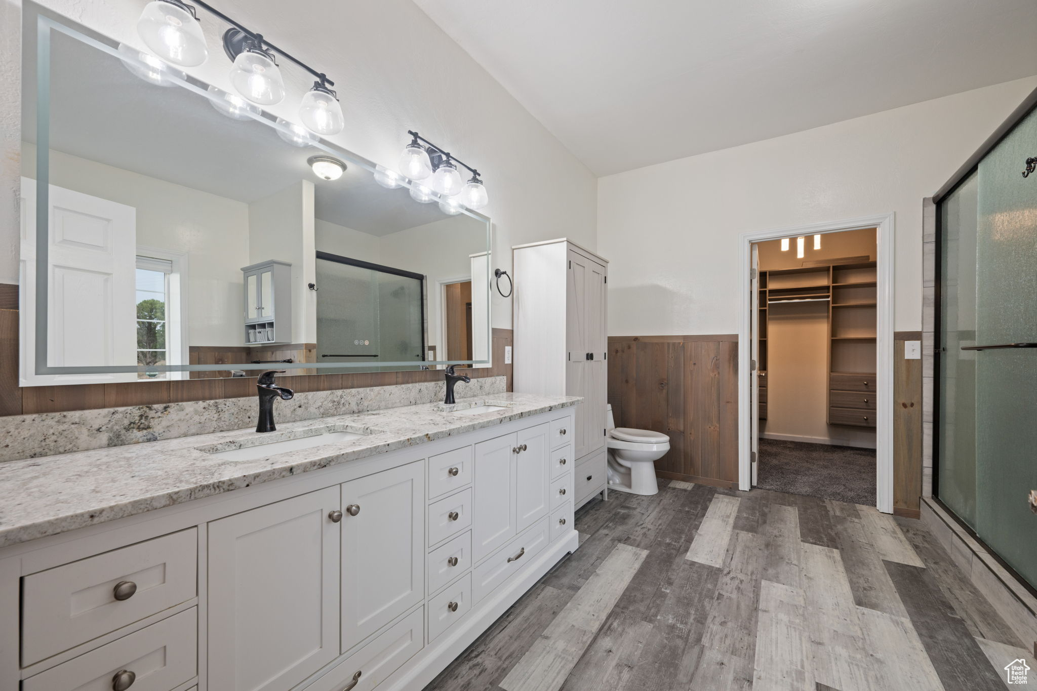 NORTH RIDGE AT CROSS HOLLOW - Residential