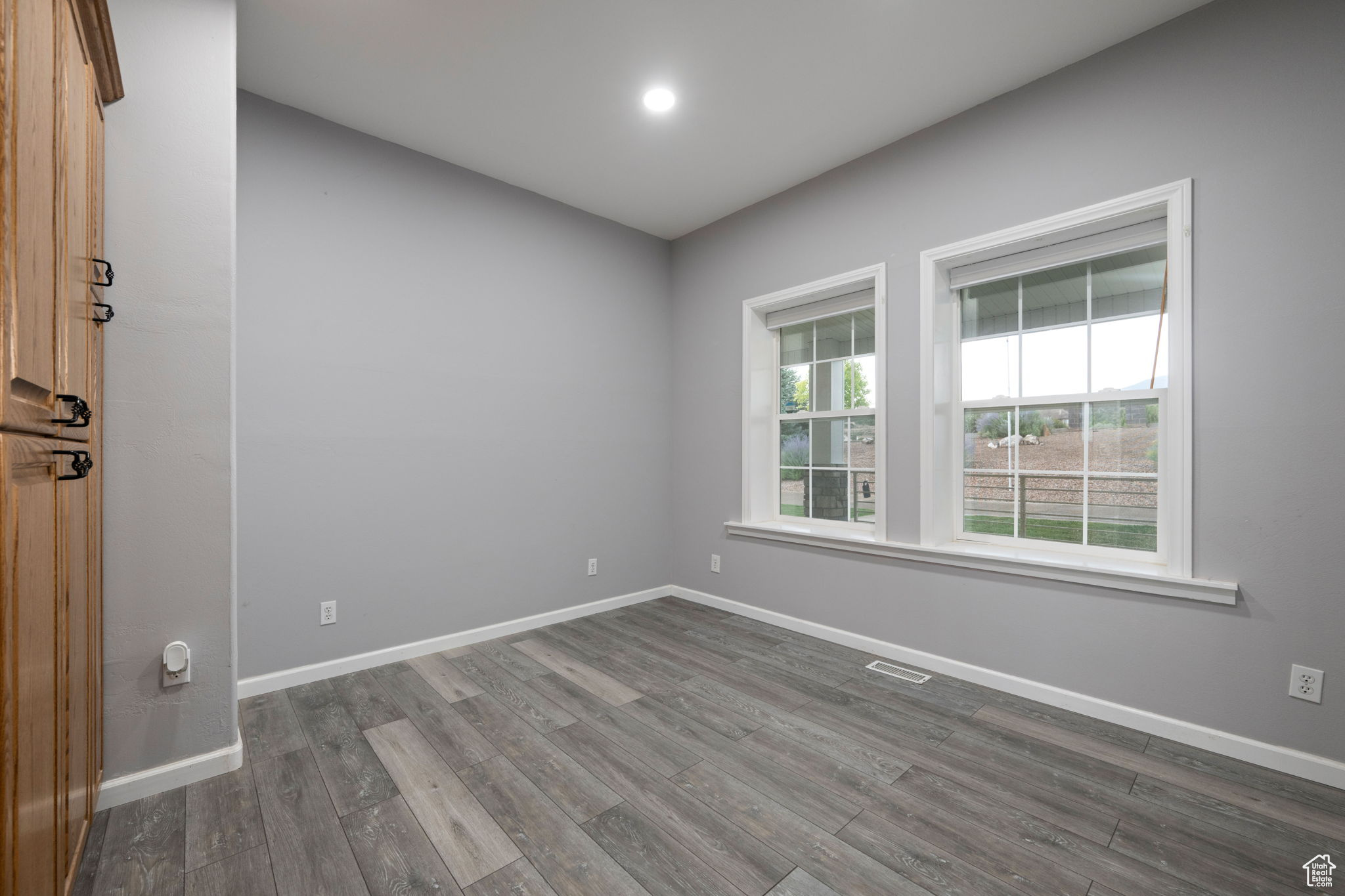 NORTH RIDGE AT CROSS HOLLOW - Residential