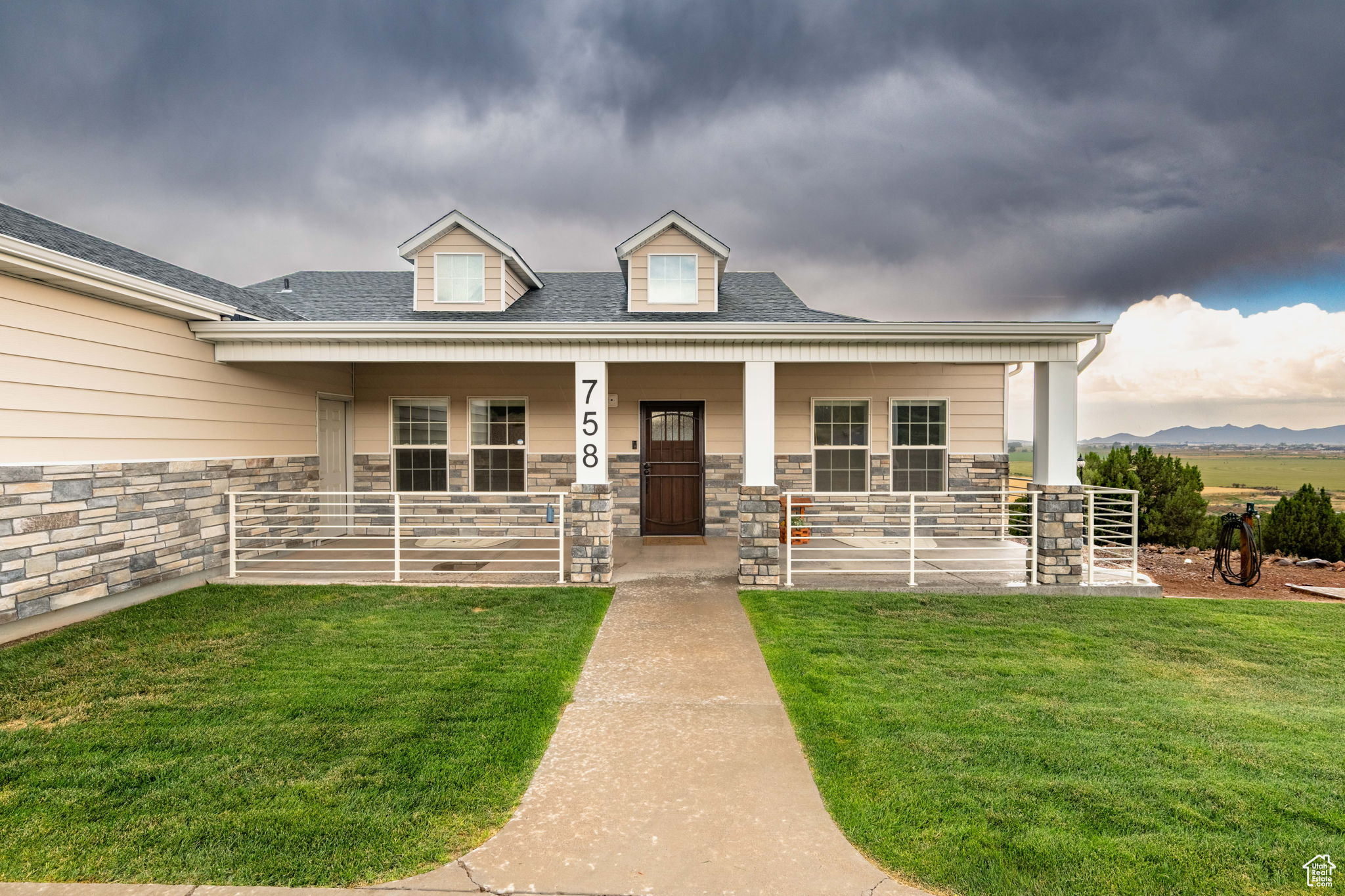 NORTH RIDGE AT CROSS HOLLOW - Residential