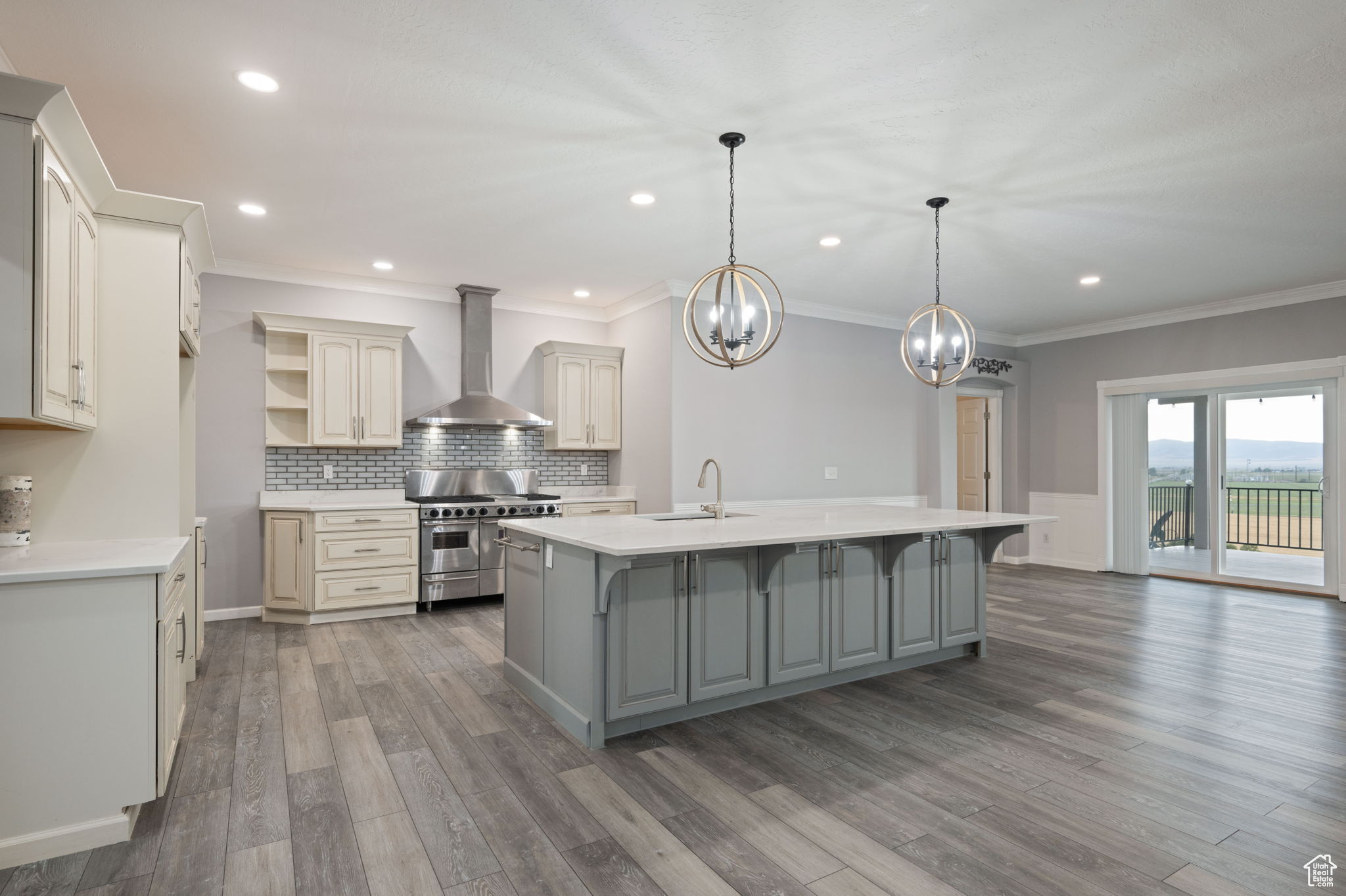 NORTH RIDGE AT CROSS HOLLOW - Residential