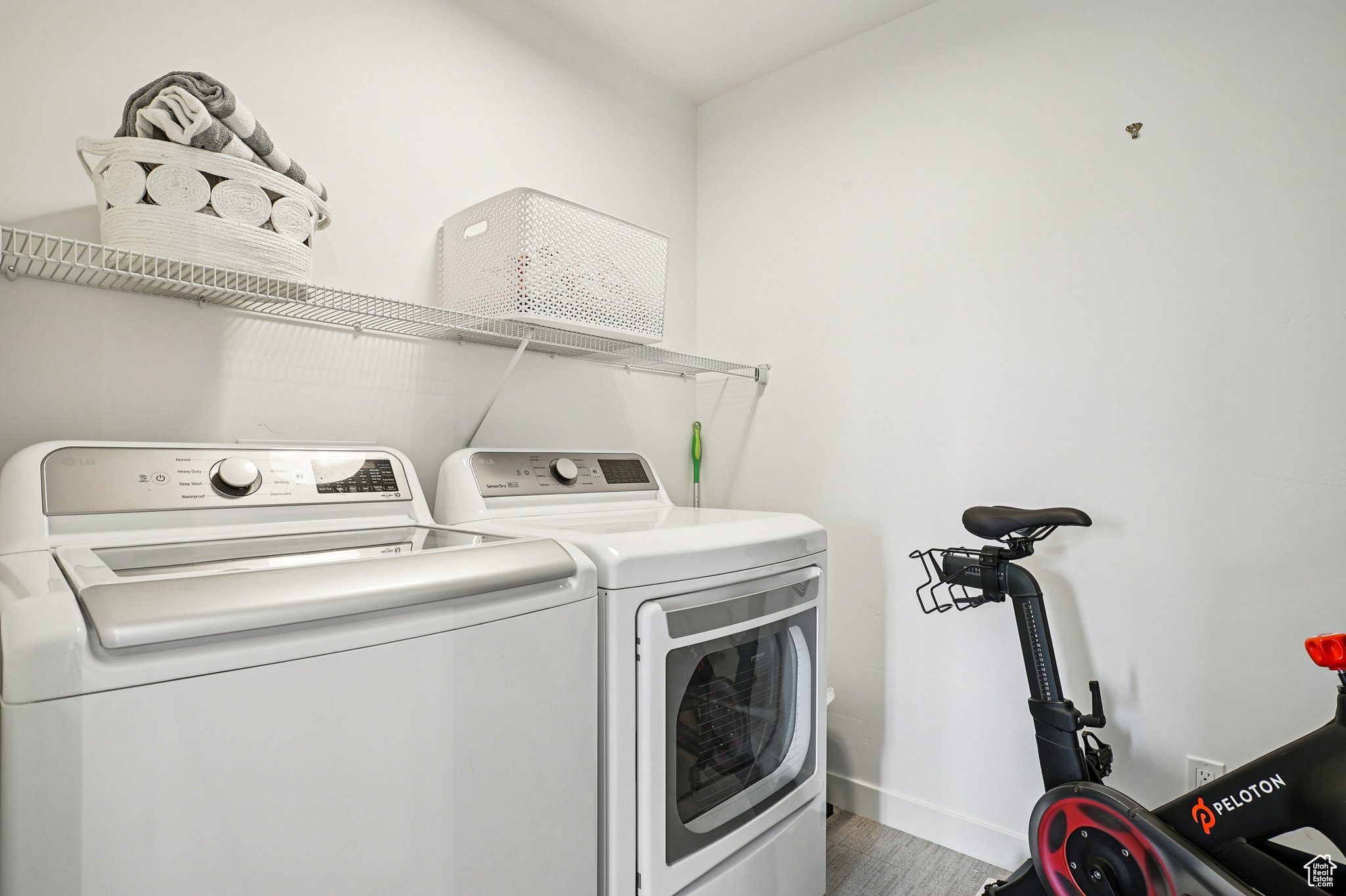 SILVER CREEK - Residential