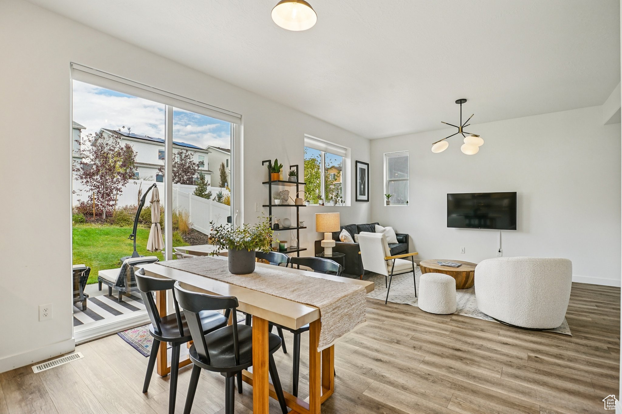 SILVER CREEK - Residential