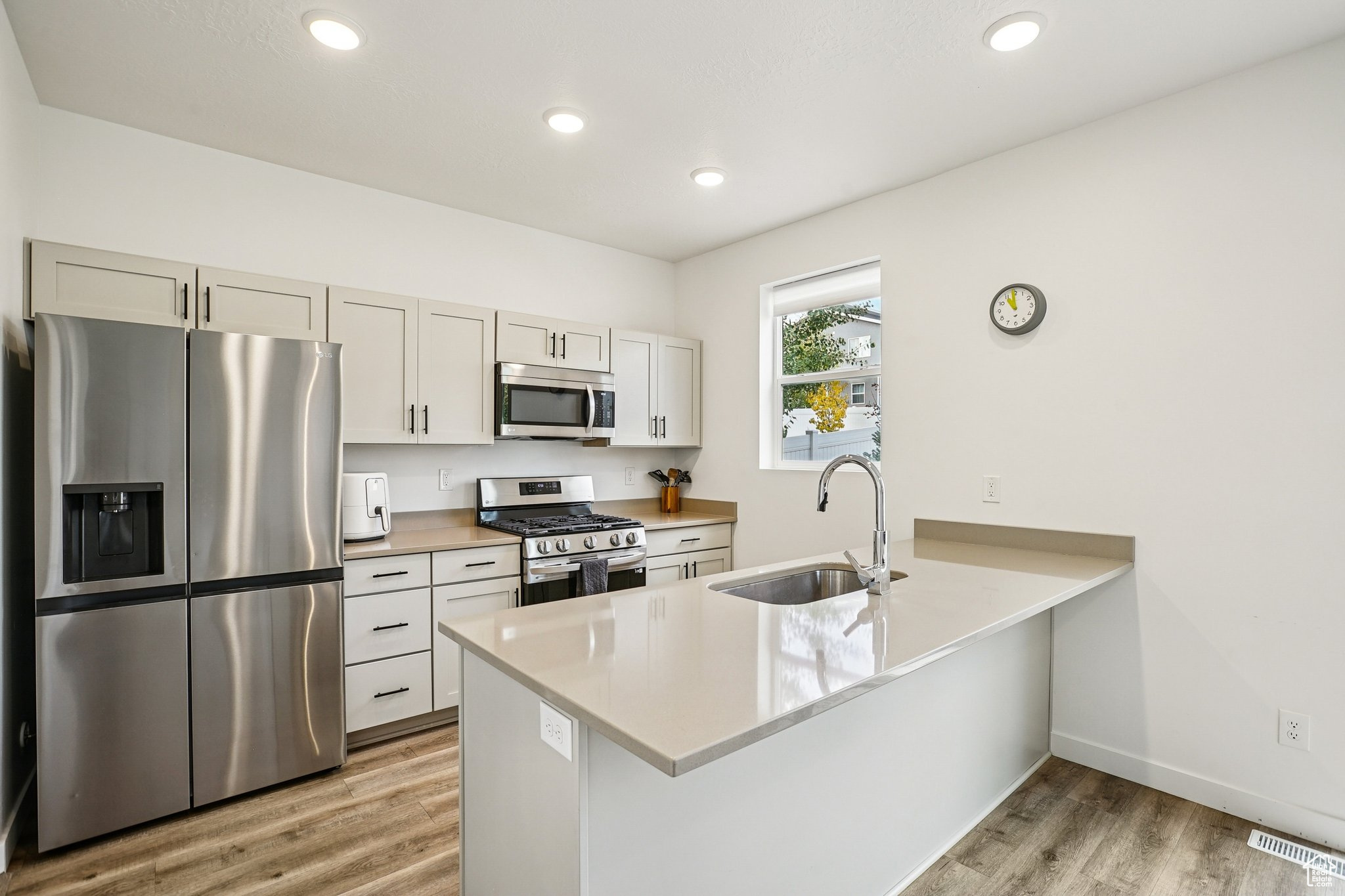 SILVER CREEK - Residential