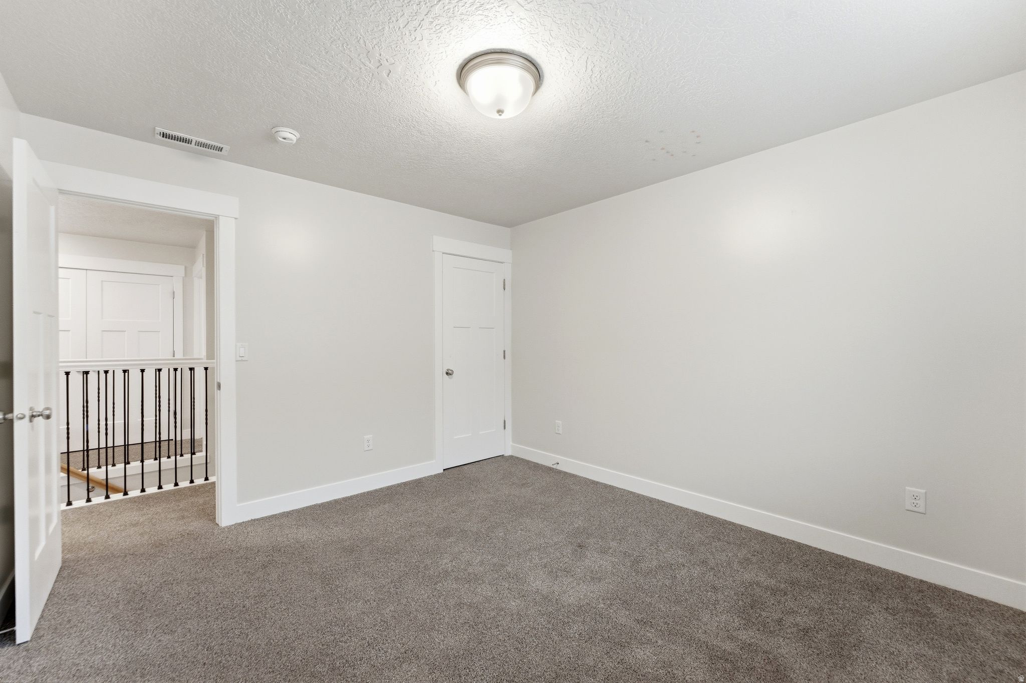 RIVERSTONE - Residential