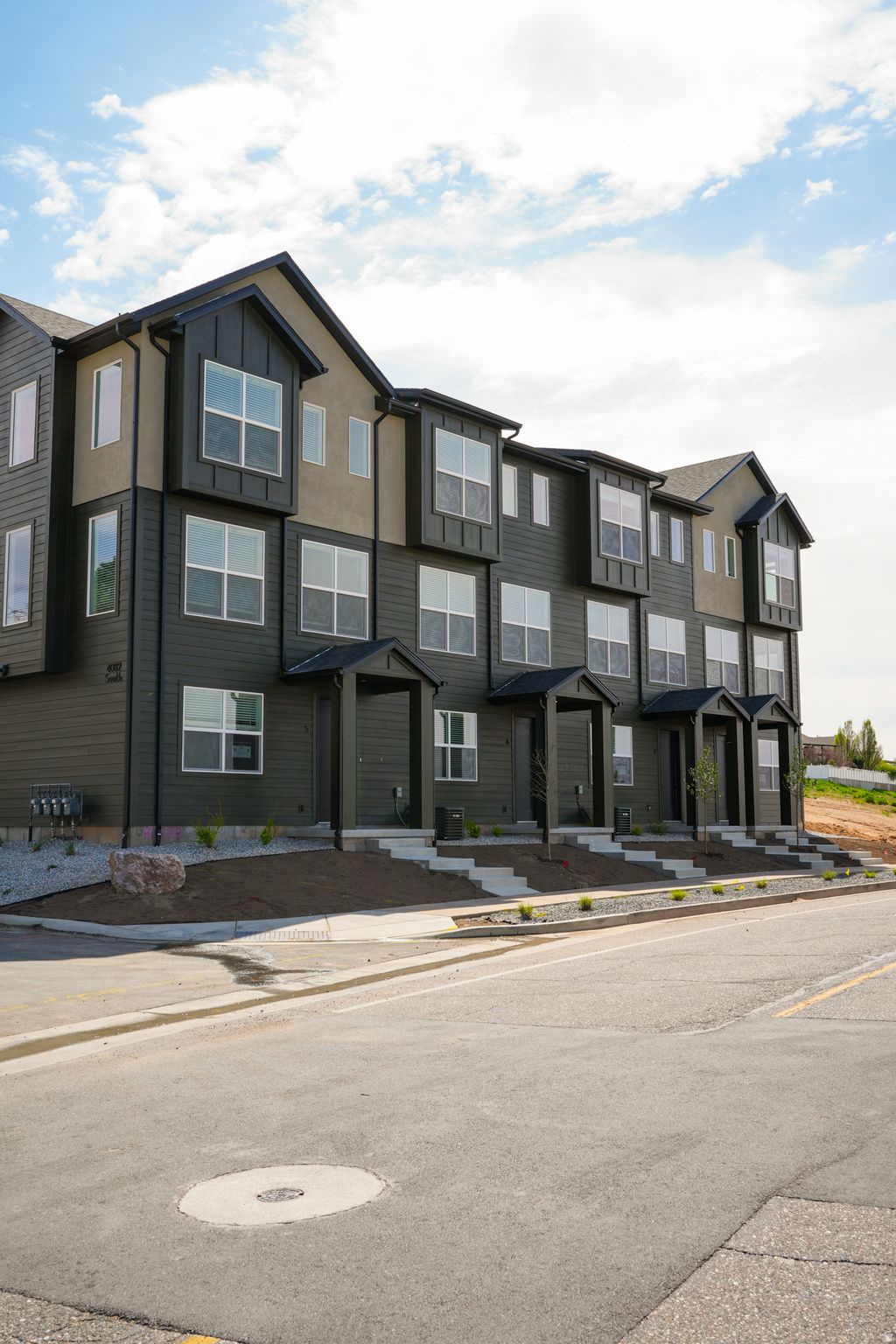Photo of 4046 S SANDRIDGE DR W #1, Roy, UT 84067 (MLS # 2150165)