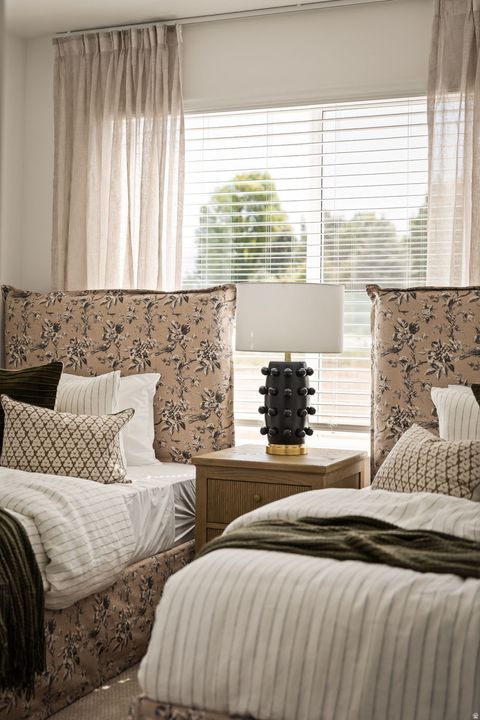 Tiny photo for 4046 S SANDRIDGE DR W #1, Roy, UT 84067 (MLS # 2150165)