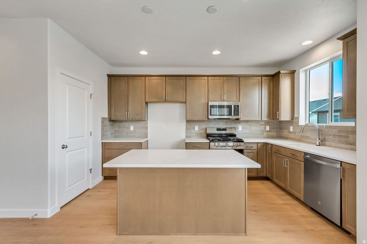 BOULDER AT SKY RANCH - Residential