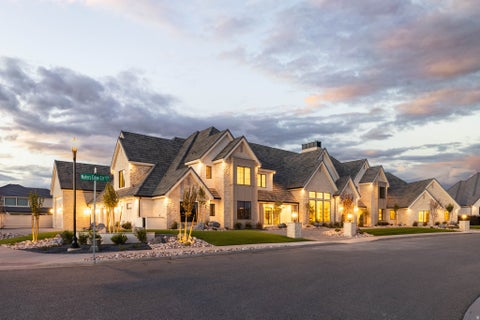 Tiny photo for 2585 E WATERS EDGE CIR, Saint George, UT 84790 (MLS # 2184238)
