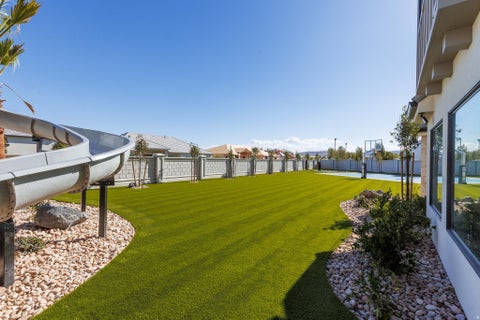 Tiny photo for 2585 E WATERS EDGE CIR, Saint George, UT 84790 (MLS # 2184238)