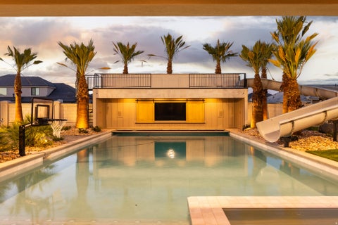 Tiny photo for 2585 E WATERS EDGE CIR, Saint George, UT 84790 (MLS # 2184238)