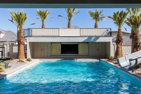 Tiny photo for 2585 E WATERS EDGE CIR, Saint George, UT 84790 (MLS # 2184238)
