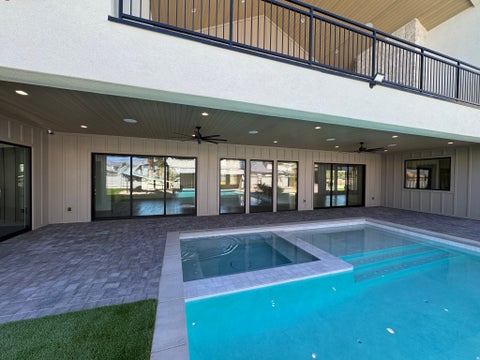 Tiny photo for 2585 E WATERS EDGE CIR, Saint George, UT 84790 (MLS # 2184238)