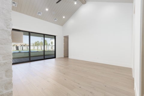 Tiny photo for 2585 E WATERS EDGE CIR, Saint George, UT 84790 (MLS # 2184238)